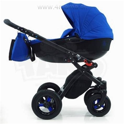 Kočík Tako Captiva Turbo Dream Mustang s dieťaťom