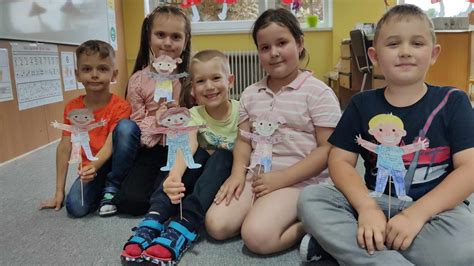 Ilustrácia sociálnej interakcie nadaného dieťaťa v školskom kolektíve