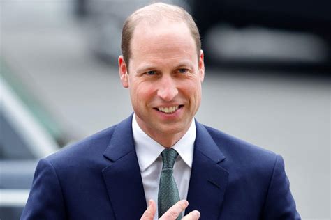 princ William pri charitatívnej činnosti