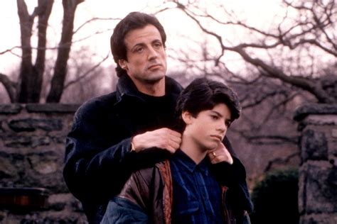 Mladý Sylvester Stallone v školských rokoch
