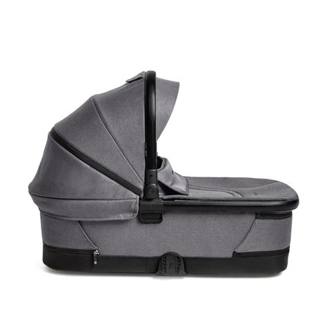 Priestranná hlboká vanička kočíka Durango Titanium