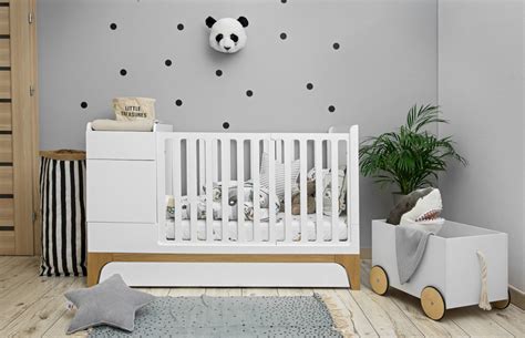 Ilustrácia rastúcej postieľky s prebaľovacím pultom