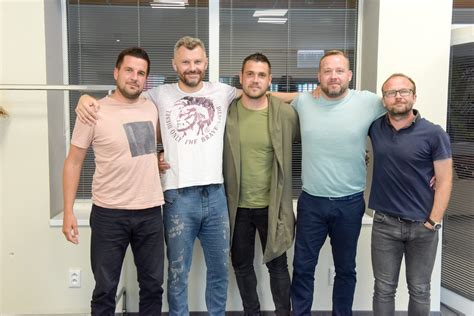 Mládežnícki tréneri počas školenia
