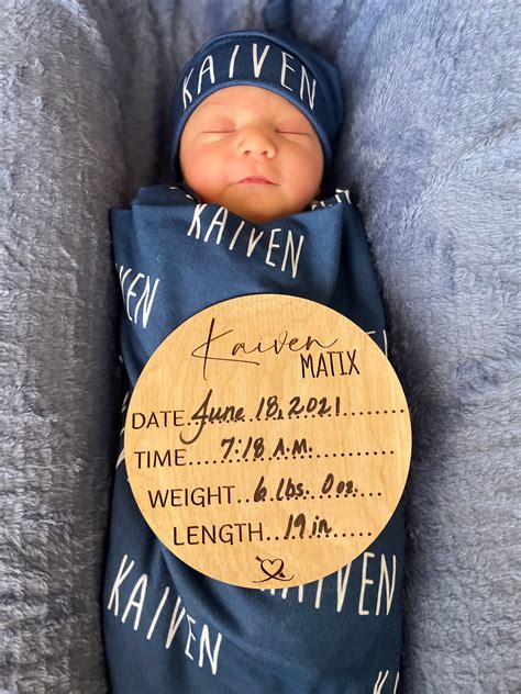 Personalized wooden birth announcement sign