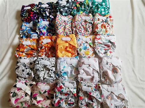 Látkové plienky rôznych farieb a vzorov