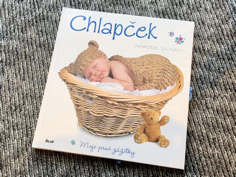 Čierno-biela kniha pre bábätko