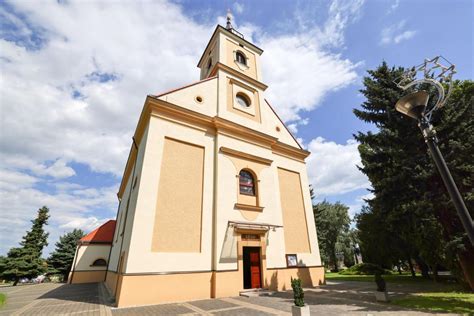 Historické prícestné kríže a sochy v regióne Jaslovské Bohunice