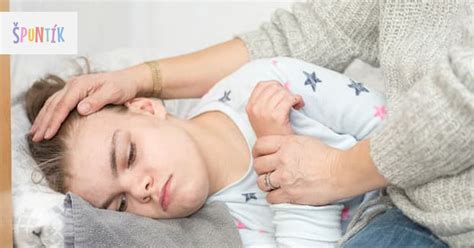 Obrázok znázorňujúci rodinu podporujúcu dieťa s epilepsiou