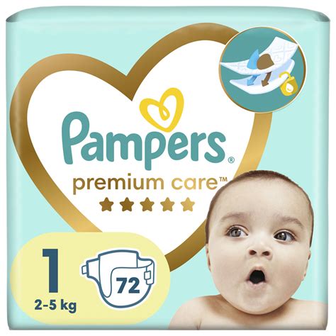 Detailná textúra materiálu plienky Pampers Premium Care s ukážkou srdiečkového prešívania