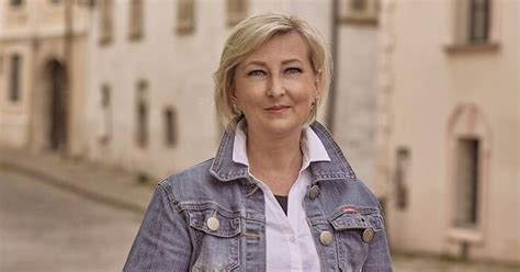 Tlmočníčka posunkového jazyka