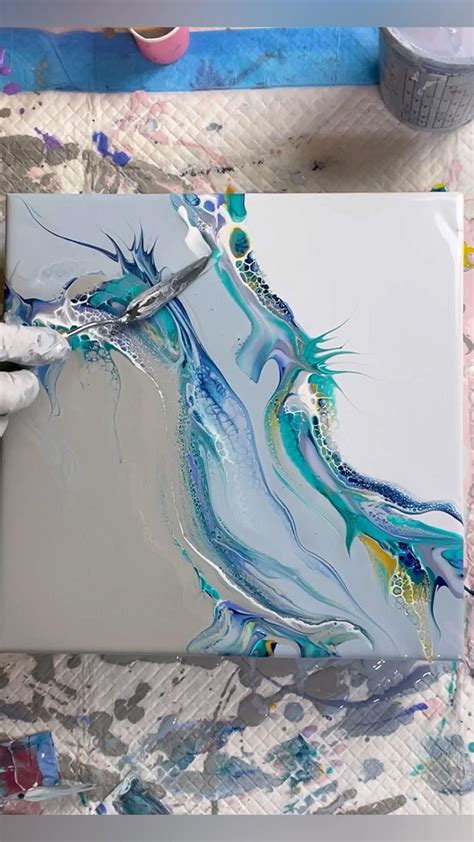 Príklad fluid art techniky