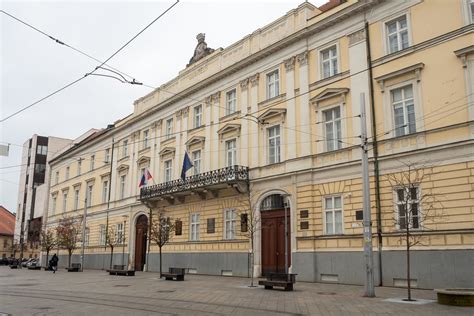Historická budova Bratislavského evanjelického lýcea