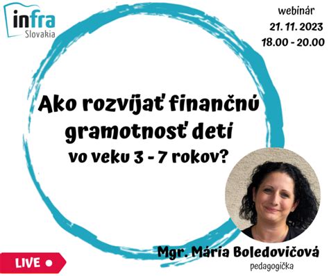 Učiteľ vysvetľuje finančnú gramotnosť študentom