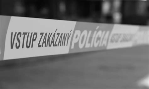 Policajná páska a symbol vyšetrovania na mieste činu