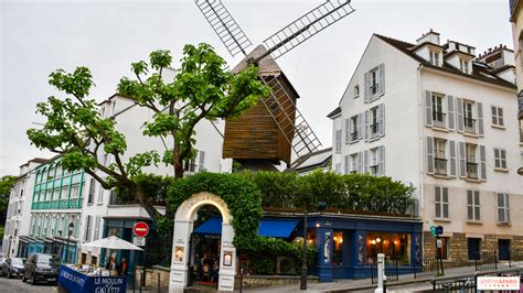 Analýza obrazu Le Moulin de la Galette so skrytým psom