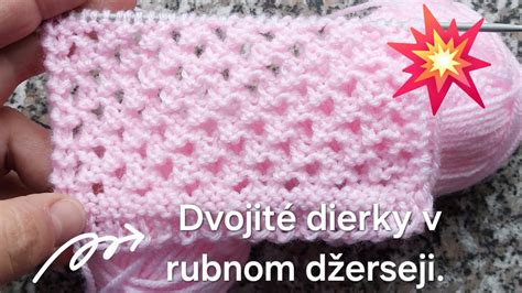 Detail gombíkovej dierky v pletenine