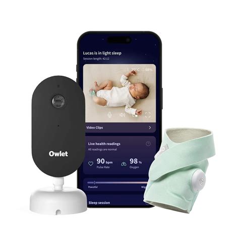 Ilustrácia Owlet Smart Sock na detskej nožičke a mobilná aplikácia