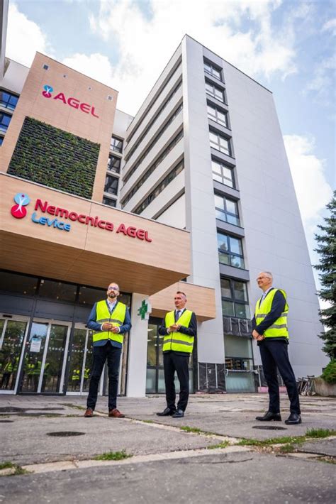 Nemocnica AGEL Levice budova