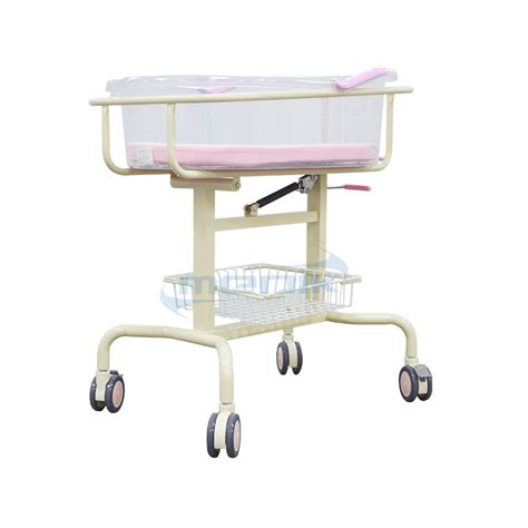 Hospital bed and baby bassinet