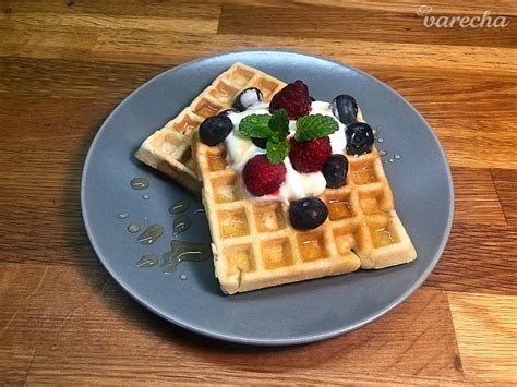 Domáce wafle s ovocím