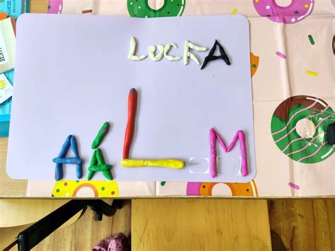 Abeceda z plastelíny