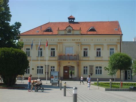 Budova obecného úradu Jarovce