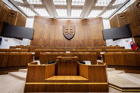 Interiér plenárnej sály Národnej rady Slovenskej republiky