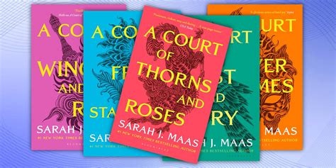 Sarah J. Maas mladá ako tínedžerka pri písacom stole