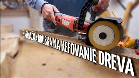 Detail borovicového dreva a jeho štruktúry