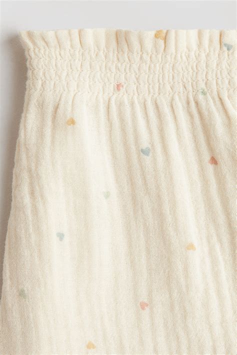 Podbradník z mušelínu