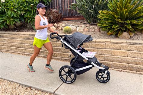 Thule Urban Glide 2 in action