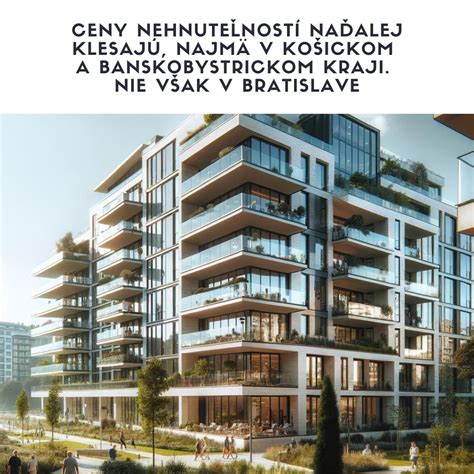 archívna fotografia dobšinského námestia v porovnaní s moderným stavom