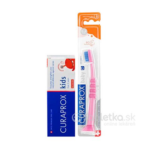 Detská zubná kefka a pasta pre batoľatá