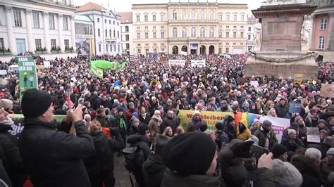 Pro-choice aktivistky a protesty za legalizáciu potratov