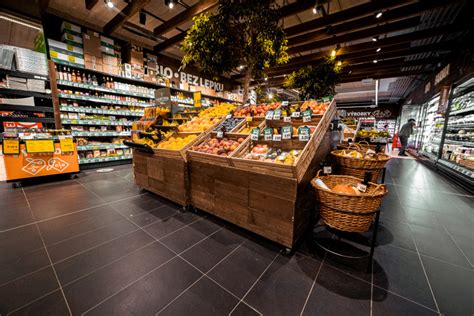 Interiér predajne s detským tovarom