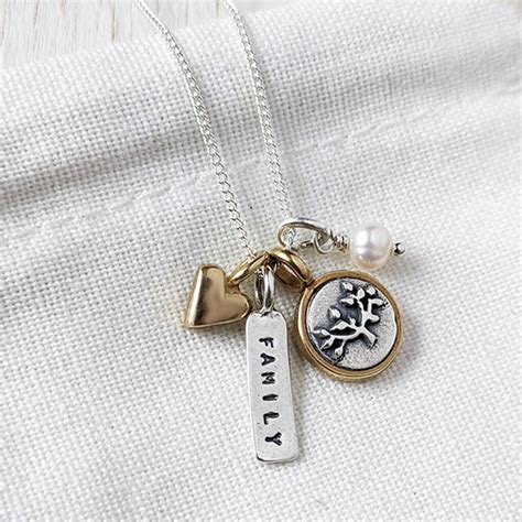 Symbol rodiny s bábätkom