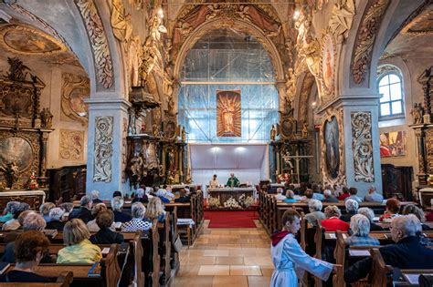 architektúra a interiér historického kostola