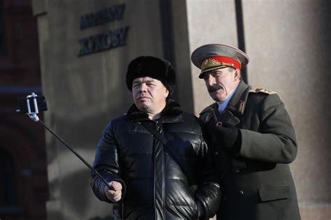 Lenin v Gorkách s Nadeždou Krupskou