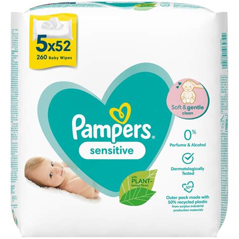 Spokojní rodičia používajúci Pampers Sensitive obrúsky