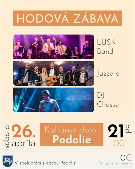 Mladý Vojta Ducháček s trúbkou ako dirigent detskej kapely