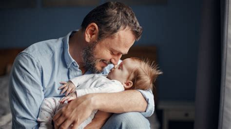 Rakúsky Papa-Monat a Familienzeitbonus