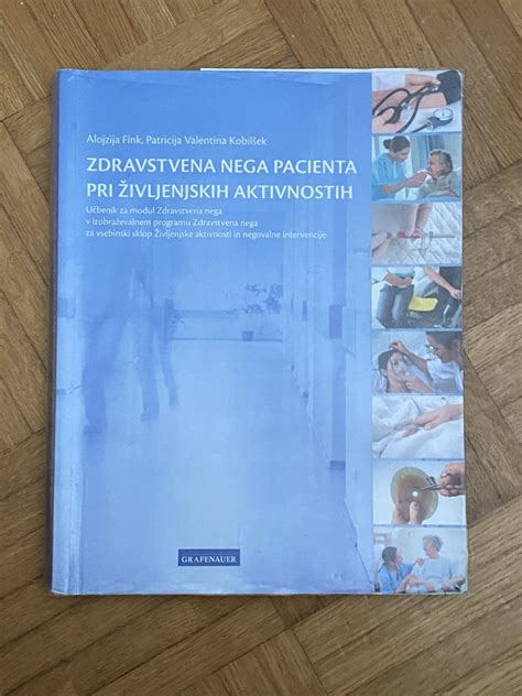 Ilustrácia správneho polohovania pacienta pri podávaní výživy