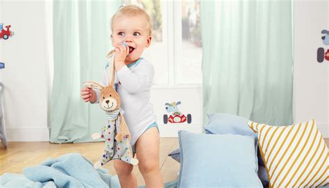 ilustrácia použitia poštoliek s látkovými plienkami