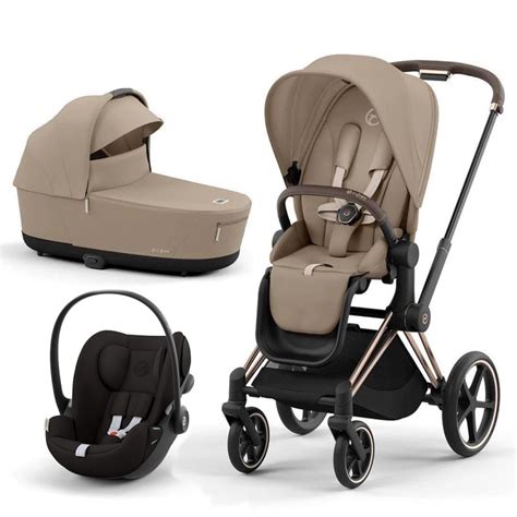 luxusný kočík Cybex Priam v mestskej scenérii