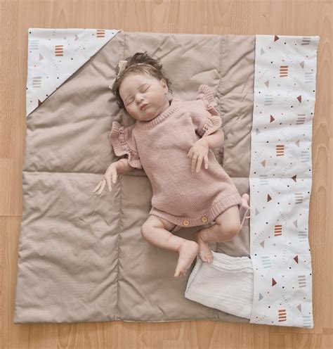 cestovná prebaľovacia podložka