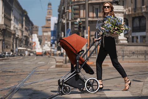 Porovnanie dizajnu a kolies kočíkov Cybex a Thule