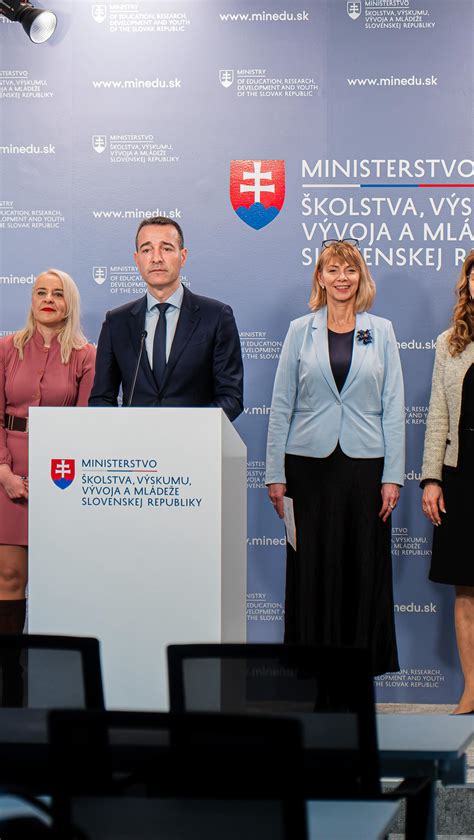 Schéma vývoja Müllerových vývodov