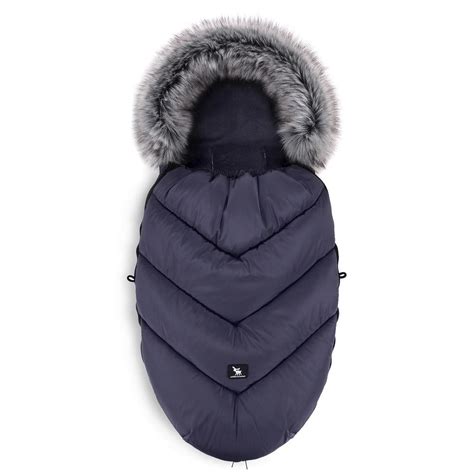 Dieťa v zimnom fusaku Moose Gray v kočíku