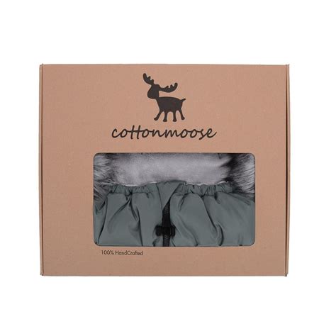 Logo značky Cottonmoose a prémiové detské doplnky