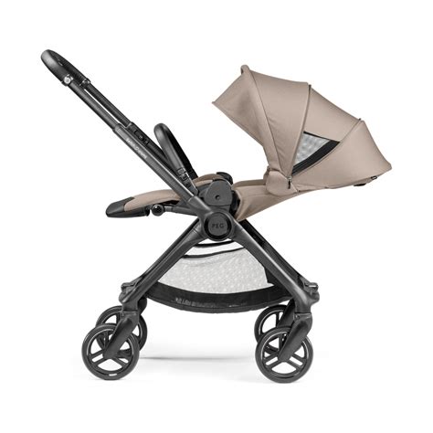 Ilustrácia kočíka Peg Perego Switch Easy Drive s detailom kolies
